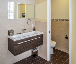 Rio Vista Inn & Suites Santa Cruz - Suite 7 Bath