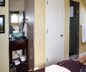 Rio Vista Inn & Suites Santa Cruz - Suite 10 Bath